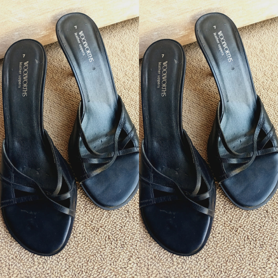 Black Heel Cross-over Sandals