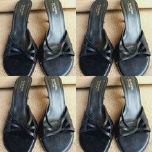 Load image into Gallery viewer, Black Heel Cross-over Sandals