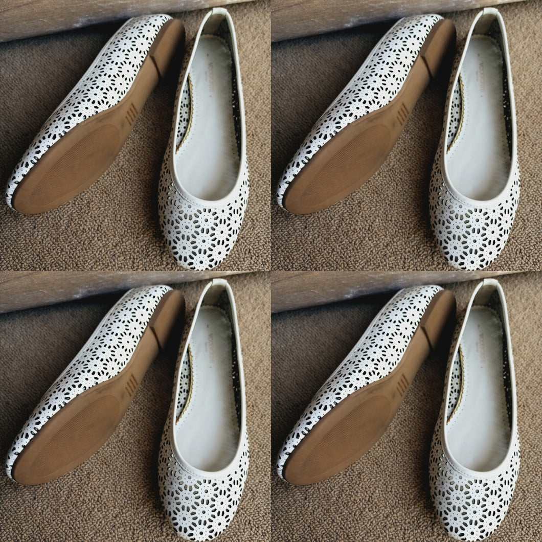 Soft White Leather Pumps