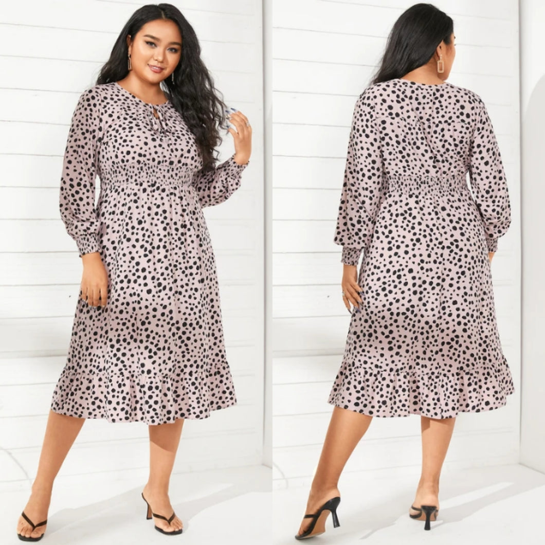 Plus Size Pink Crew Neck Polka Dot Tie-up Midi Dress